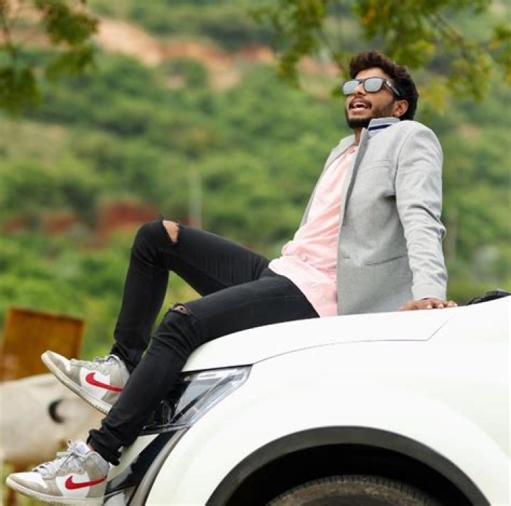 
Harsha Sai Height, Weight, Net Worth, Age, Birthday, Wikipedia, Who, Instagram, Biography 
