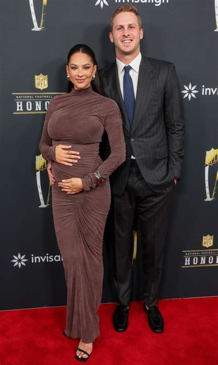 Juicy Details About Jared Goff’s Family, Playing Career and Clothing Line