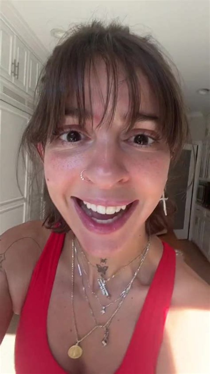 
TikTok Star Gabby Hanna Has 5 Sisters- Cherisa, Monica McCormick, Cecilia, Genny and Madelynn 