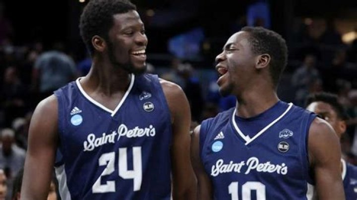 
Who Are Daryl Banks III Parents? Saint Peters’ Basketball Player Family Explored 